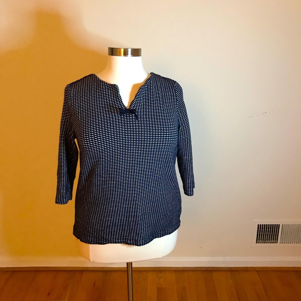 Talbots 2XP Navy and White Cotton blouse